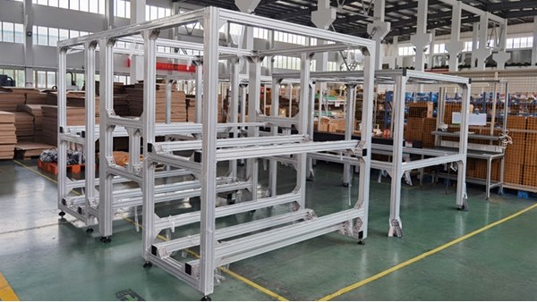 如何判斷鋁型材框架的質(zhì)量好壞？